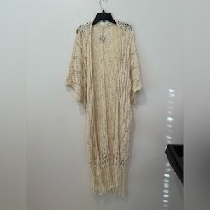 American Eagle pull over top size L/XL